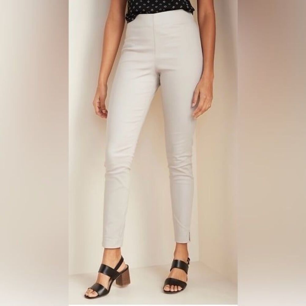 NWT Cream Slim Leg Pants - Elastic Waist
